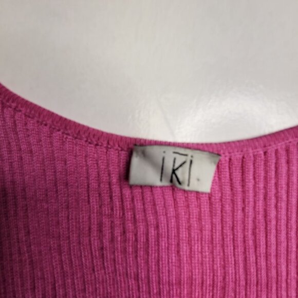 PINK sleeveless frilly knit top - Picture 8 of 9